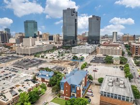 601 E 1st Street  220, Fort Worth Texas 76102