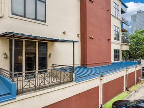 601 E 1st Street  220, Fort Worth Texas 76102