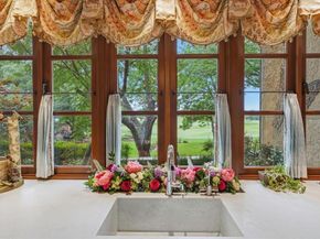 6236  Indian Creek Drive , Fort Worth Texas 76107