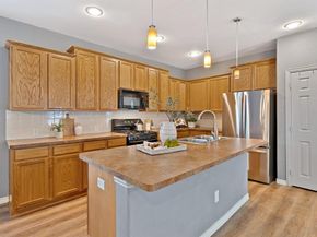 1621  Jasmine Trail , Savannah Texas 76227