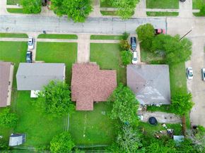 858  Lexington Drive , Lancaster Texas 75134
