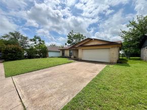 858  Lexington Drive , Lancaster Texas 75134