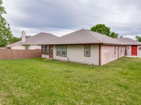 10534  Highland Ridge Road , Fort Worth Texas 76108