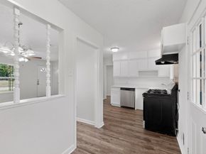 3018  51st Street , Dallas Texas 75216