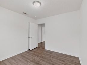 3018  51st Street , Dallas Texas 75216