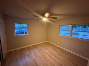 2908  Binyon Street , Fort Worth Texas 76133