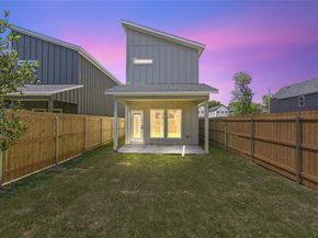 2620  Peabody Avenue , Dallas Texas 75215