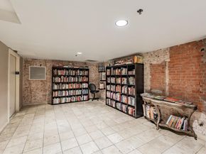 1505  Elm Street  404, Dallas Texas 75201