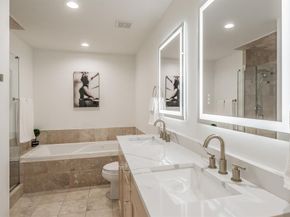 1505  Elm Street  404, Dallas Texas 75201