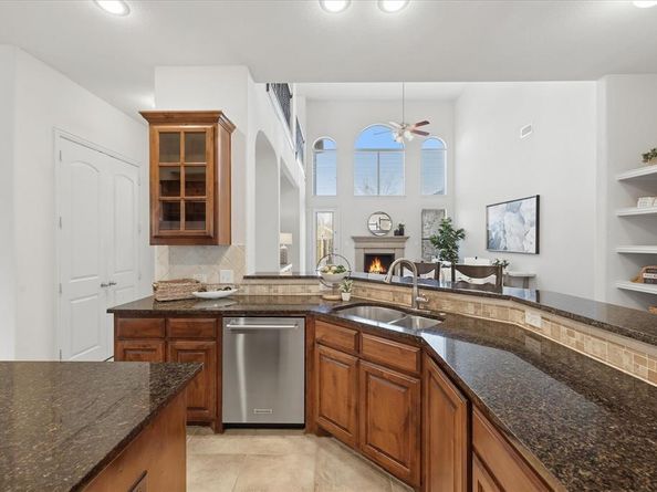 7917 E Aspermont Drive , Plano Texas 75024