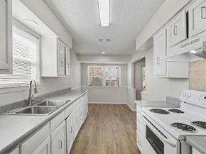 125  Roundtree Drive , Crowley Texas 76036