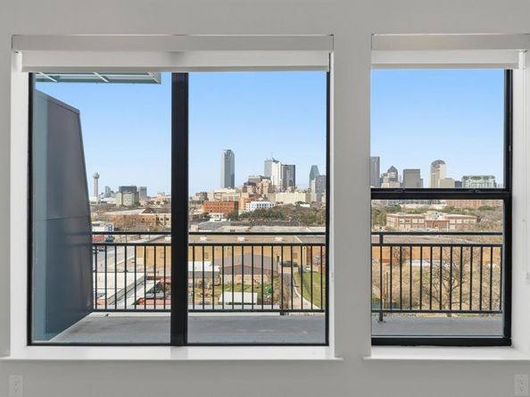 1900 S Ervay Street  608, Dallas Texas 75215