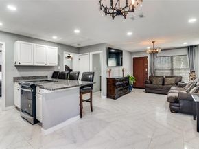 650  Pleasant Oaks Drive , Dallas Texas 75217