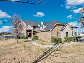 415  Breezeway Court , Cedar Hill Texas 75104