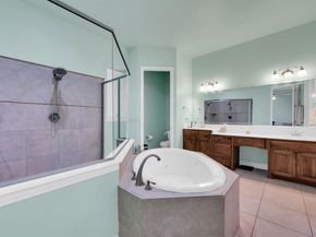 415  Breezeway Court , Cedar Hill Texas 75104