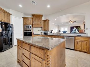 415  Breezeway Court , Cedar Hill Texas 75104