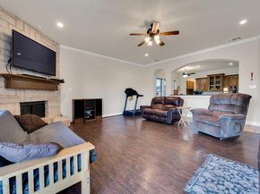 415  Breezeway Court , Cedar Hill Texas 75104