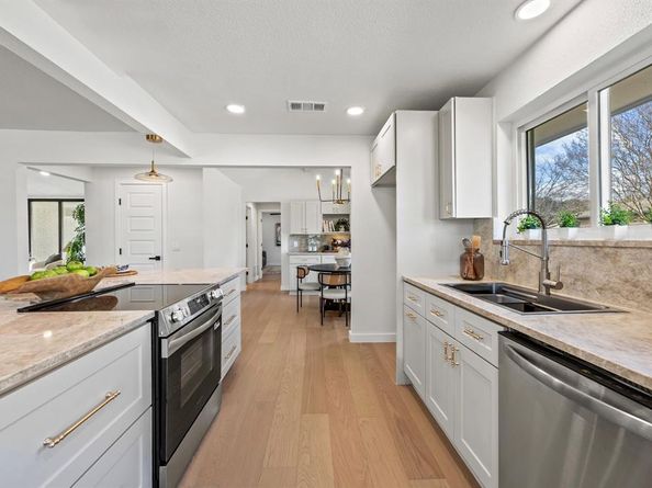 2  Sandra Drive , Heath Texas 75032