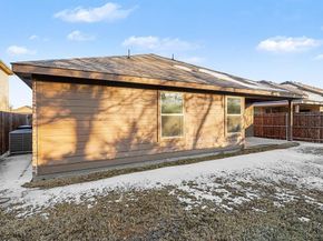 704  Buzzard Lake Trail , Fort Worth Texas 76120