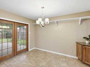 2804  Hollywood Drive , Arlington Texas 76013