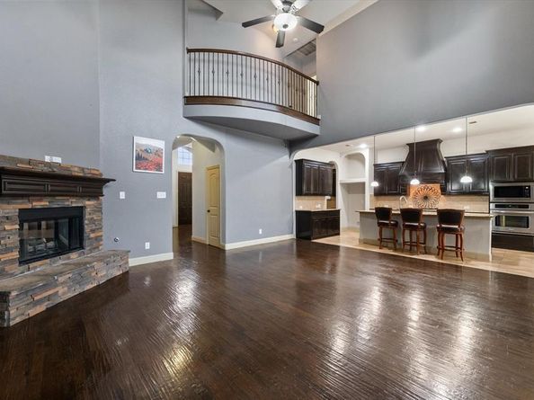 2940  Benissa  , Grand Prairie Texas 75054