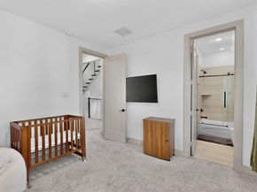 2557  Carmelita Street , Dallas Texas 75212