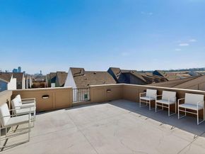 2557  Carmelita Street , Dallas Texas 75212