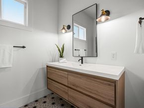 10424  Remington Lane , Dallas Texas 75229