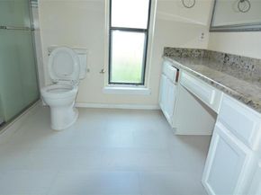 210 W Apollo Road , Garland Texas 75040