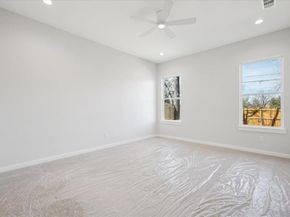 1633 E Tucker Street , Fort Worth Texas 76104