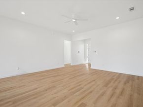 1633 E Tucker Street , Fort Worth Texas 76104