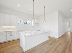 1633 E Tucker Street , Fort Worth Texas 76104