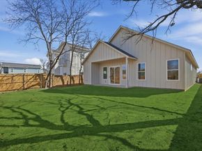 1633 E Tucker Street , Fort Worth Texas 76104