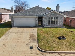 2501  Nogales Drive , Fort Worth Texas 76108