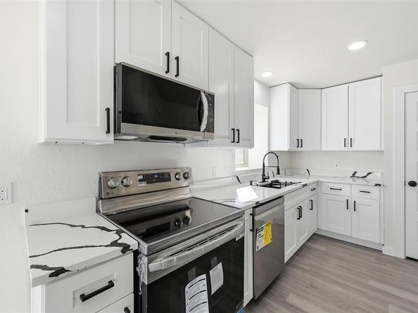 1410  Ardmore Drive , Arlington Texas 76018