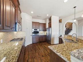 563  Rockingham Drive , Irving Texas 75063