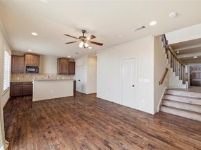 563  Rockingham Drive , Irving Texas 75063