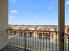 563  Rockingham Drive , Irving Texas 75063