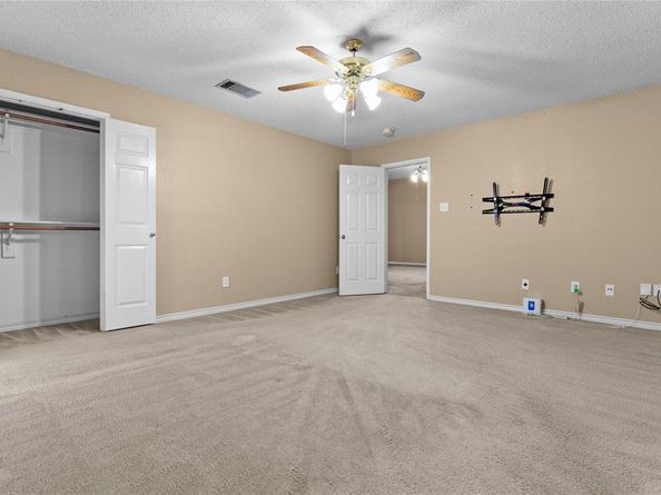 2400  Buck Drive , Mesquite Texas 75181