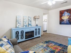 1723  Alhambra Street , Dallas Texas 75217