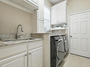 1121  Burnett Drive , Lantana Texas 76226