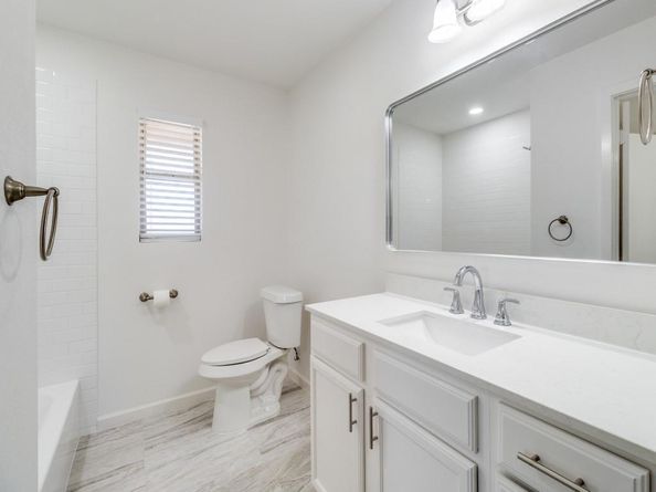1918  Patricia Lane , Garland Texas 75042
