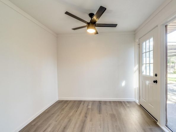 1918  Patricia Lane , Garland Texas 75042