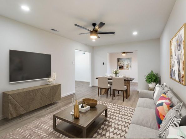 1918  Patricia Lane , Garland Texas 75042