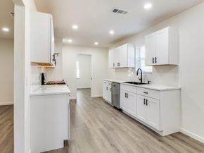 1918  Patricia Lane , Garland Texas 75042
