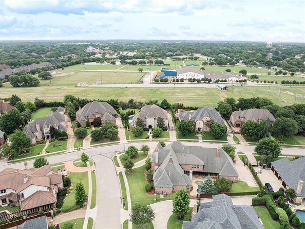 6900  Sir Spencer Court , Colleyville Texas 76034