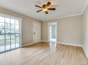 2629  Bowling Green Avenue , Dallas Texas 75216