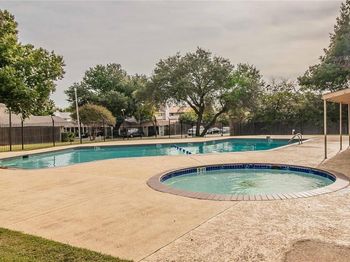 735  Arrowhead Circle 