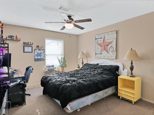 940  Western Trail , Keller Texas 76248
