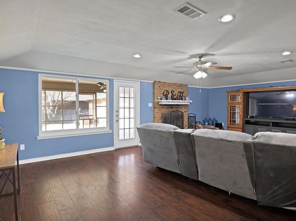 940  Western Trail , Keller Texas 76248